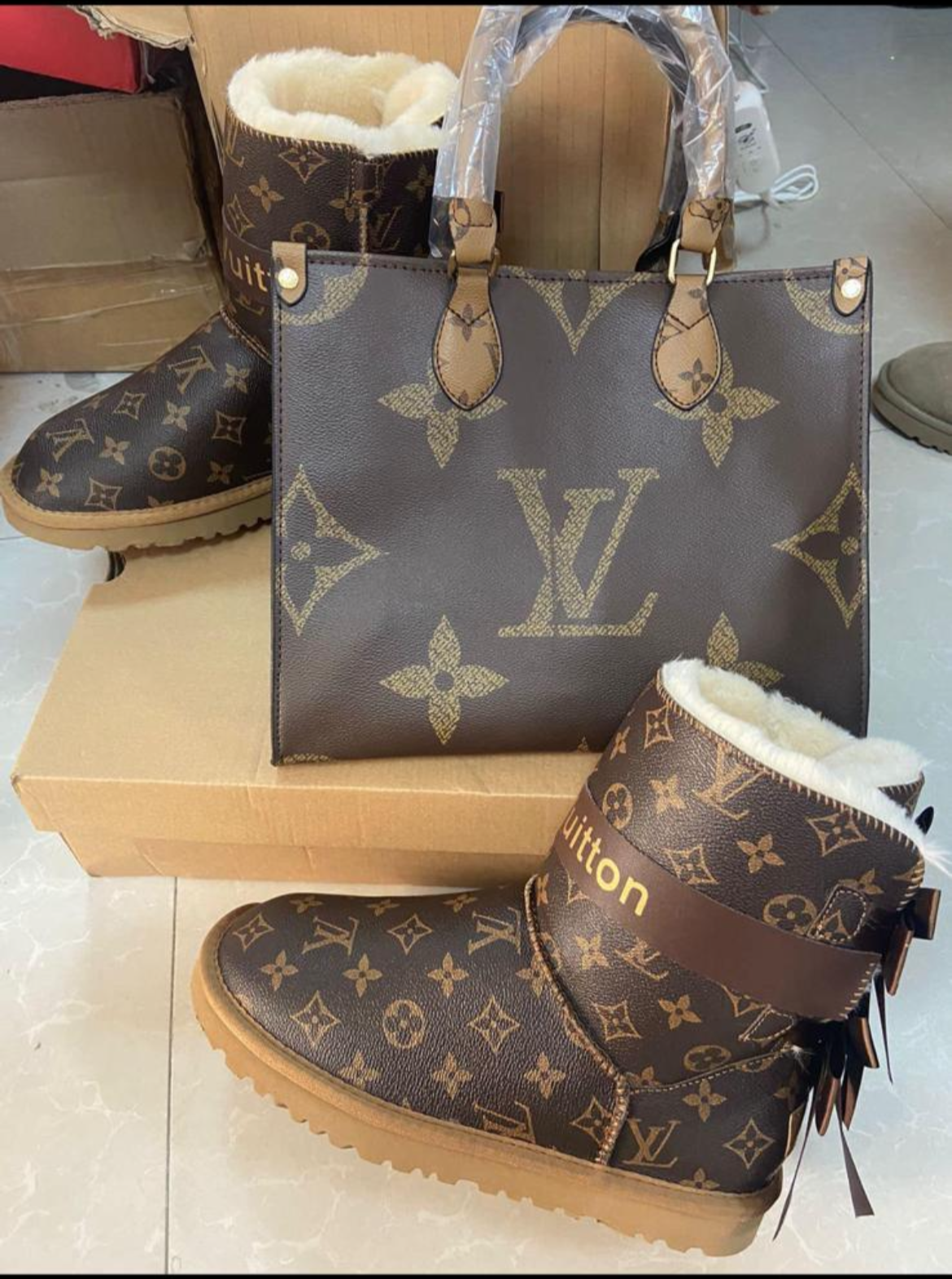 LV Boots Set